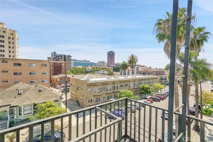 323 W 4th Street 404, Long Beach, California 90802