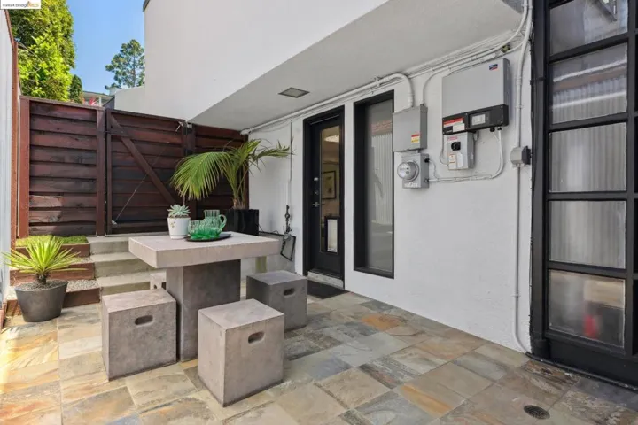 115 Pershing Drive, Oakland, California 94611