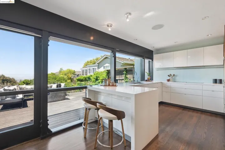 115 Pershing Drive, Oakland, California 94611