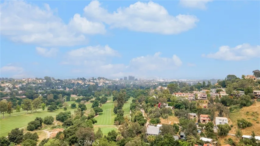 20964 Rios Street, Woodland Hills, California 91364