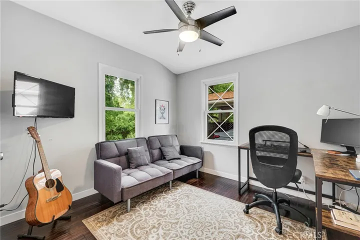 20964 Rios Street, Woodland Hills, California 91364