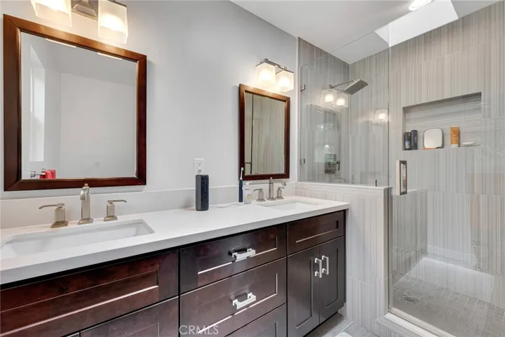 20964 Rios Street, Woodland Hills, California 91364