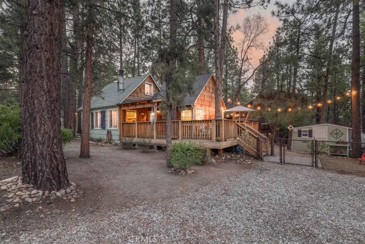 285 Spruce Lane, Sugarloaf, California 92386