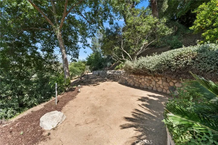 2520 Prince Albert Drive, Riverside, California 92507
