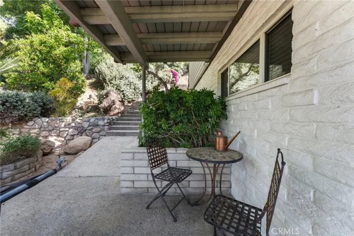2520 Prince Albert Drive, Riverside, California 92507