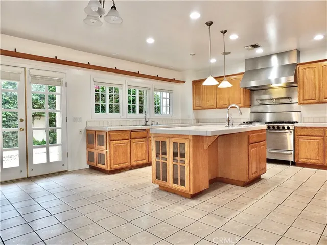 123 Corona Avenue, Long Beach, California 90803