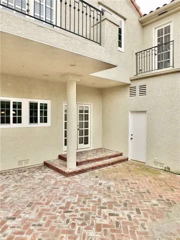 123 Corona Avenue, Long Beach, California 90803
