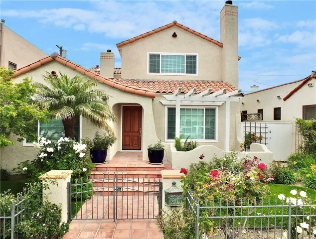 123 Corona Avenue, Long Beach, California 90803