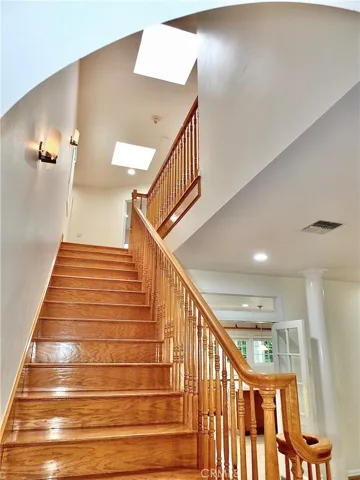 123 Corona Avenue, Long Beach, California 90803