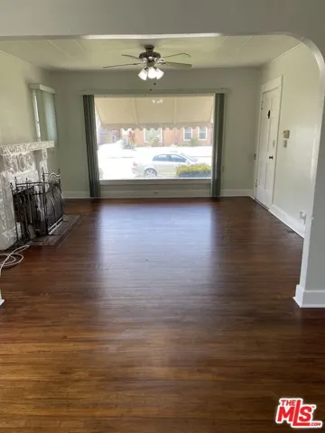 8704 Dalton Avenue, Los Angeles, California 90047