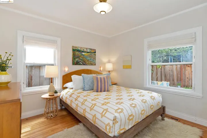 1216 Gilman Street, Berkeley, California 94706-2320