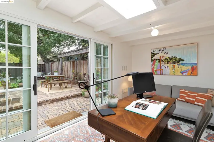 1216 Gilman Street, Berkeley, California 94706-2320