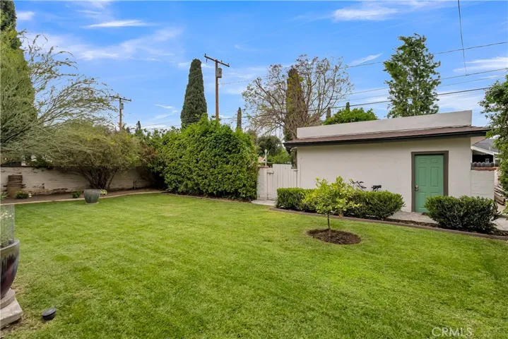 4989 Magnolia Avenue, Riverside, California 92506