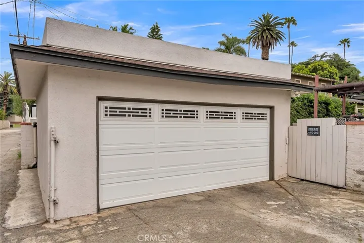 4989 Magnolia Avenue, Riverside, California 92506