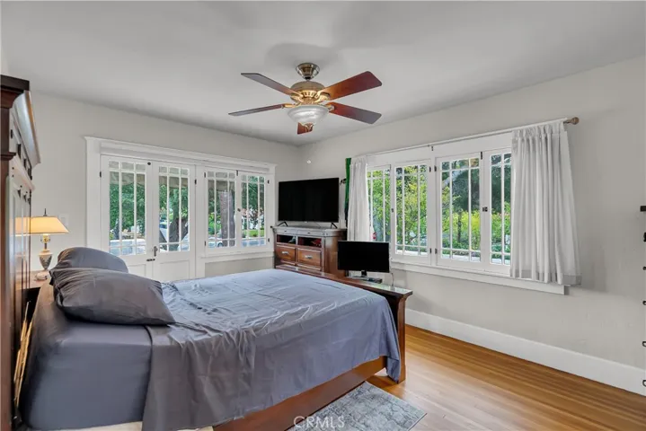 4989 Magnolia Avenue, Riverside, California 92506
