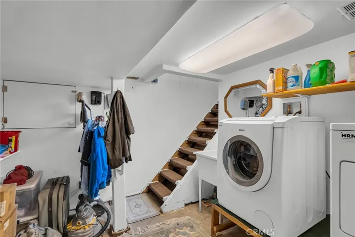 Basement with laundry -- could be another bedroom or gym or office.
