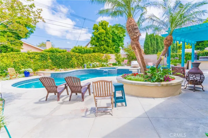 8737 Sunbird Avenue, Fountain Valley, California 92708