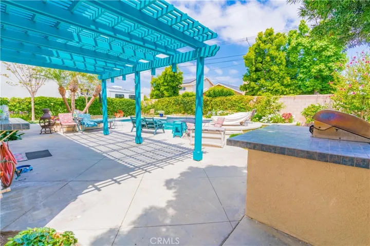 8737 Sunbird Avenue, Fountain Valley, California 92708