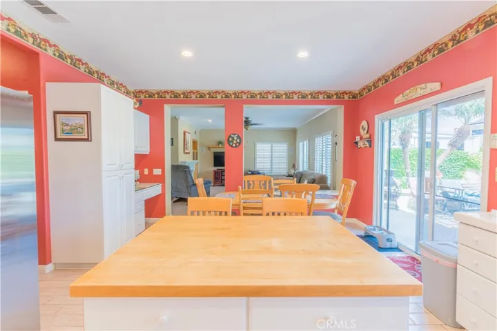 8737 Sunbird Avenue, Fountain Valley, California 92708