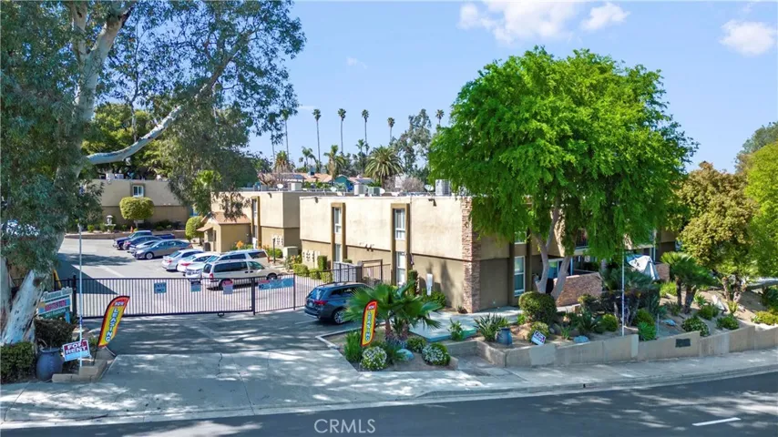 3401 Ramona Drive, Riverside, California 92506