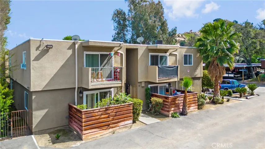 3401 Ramona Drive, Riverside, California 92506
