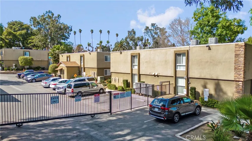 3401 Ramona Drive, Riverside, California 92506