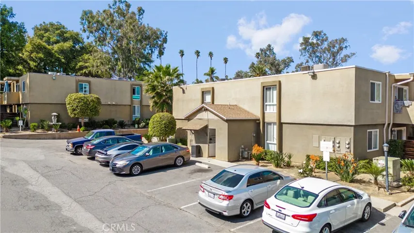 3401 Ramona Drive, Riverside, California 92506