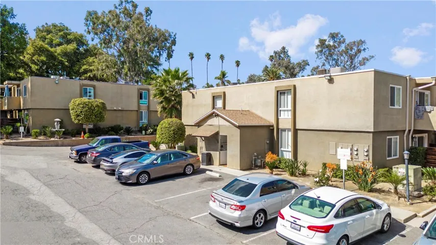 3401 Ramona Drive, Riverside, California 92506