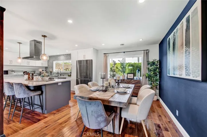Full Dining Room