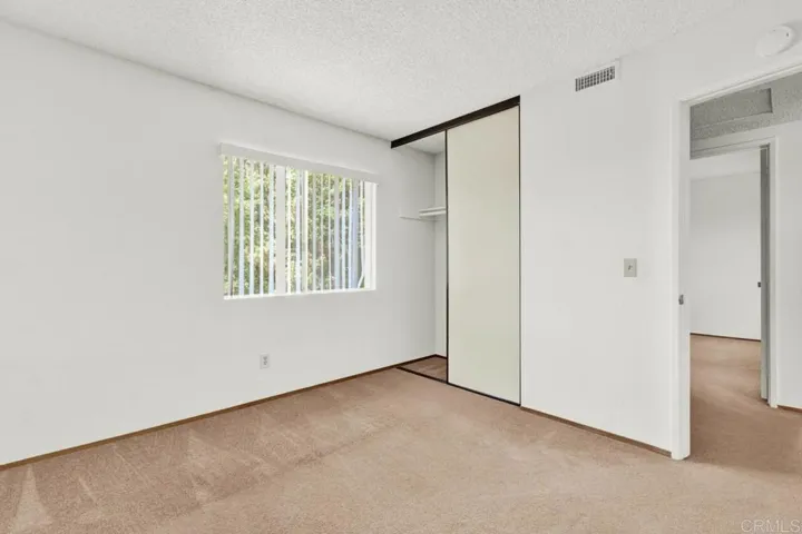 11985 Via Zapata, El Cajon, California 92019