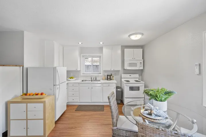 1100 Lovell Avenue, Campbell, California 95008