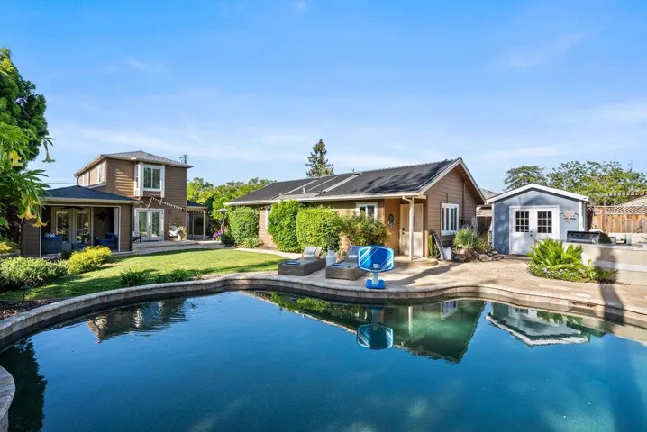 1100 Lovell Avenue, Campbell, California 95008