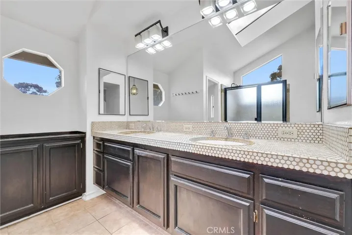 Large Primary Bath
