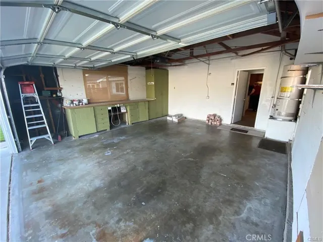 20711 Elizabeth Lane, Huntington Beach, California 92646