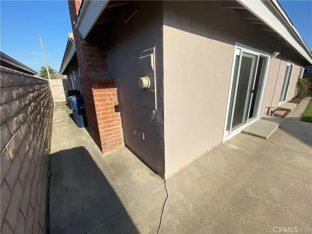 20711 Elizabeth Lane, Huntington Beach, California 92646