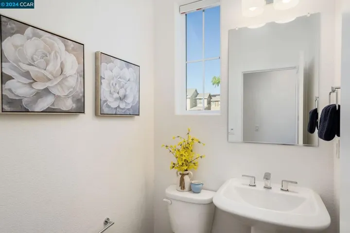 1454 S Barker St, Mountain House, California 95391