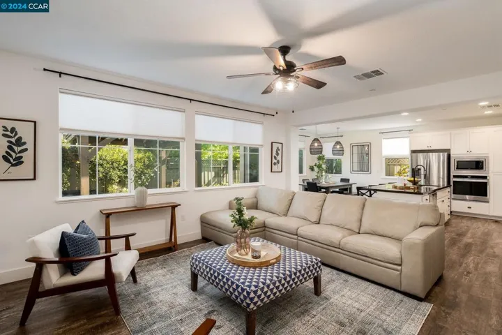 1454 S Barker St, Mountain House, California 95391