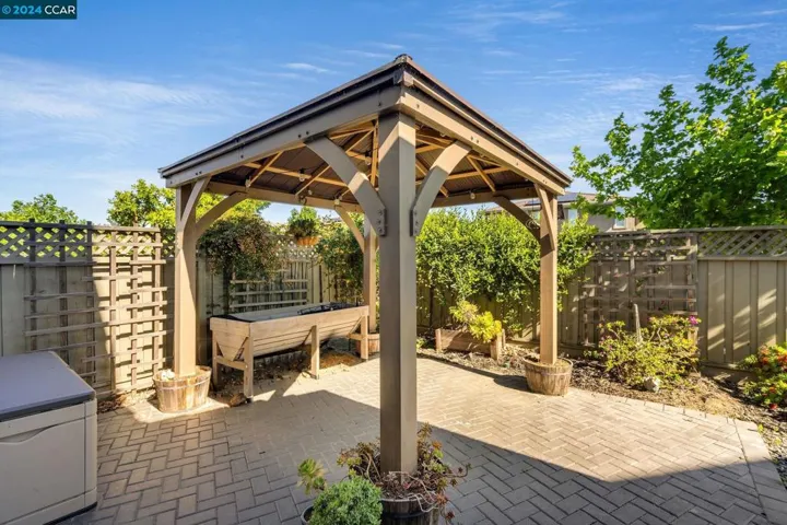 1454 S Barker St, Mountain House, California 95391