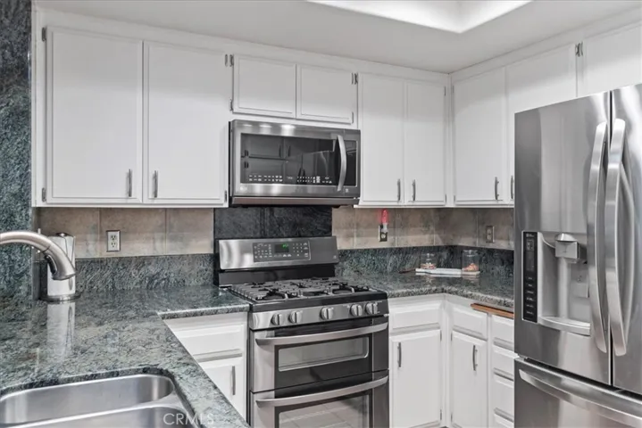 2115 Baywood Drive, Fullerton, California 92833