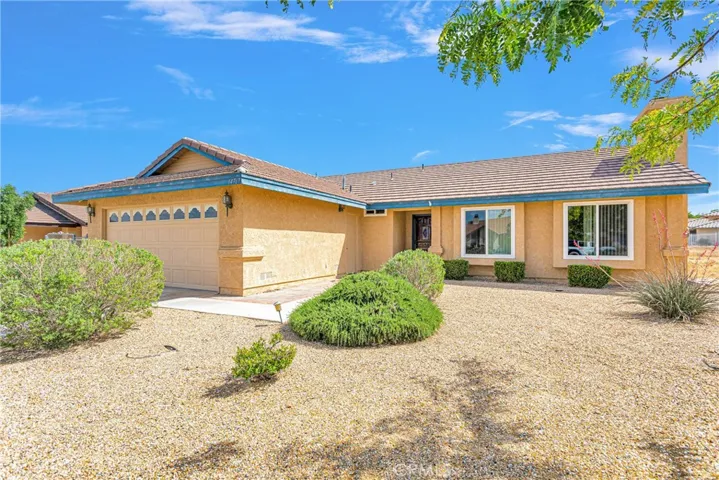 14767 Grafton Lane, Helendale, California 92342