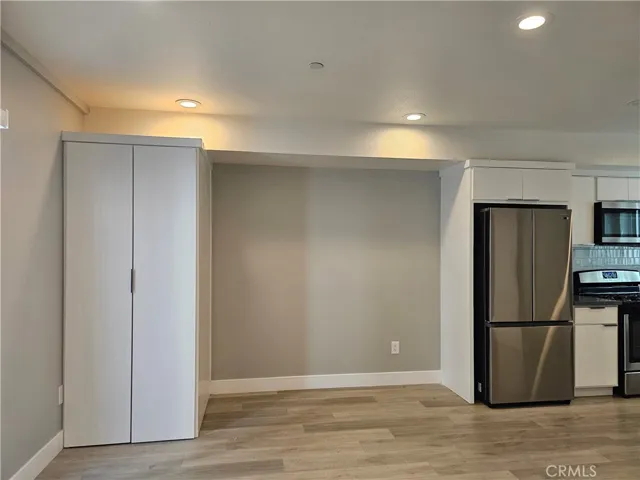 2729 La Brea Boulevard, Los Angeles, California 90016