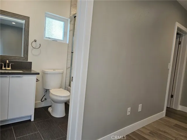 2729 La Brea Boulevard, Los Angeles, California 90016