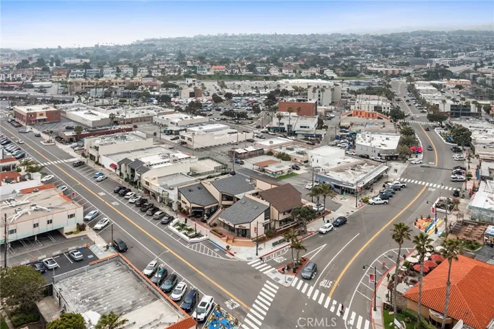 1700 S Catalina Avenue, Redondo Beach, California 90277