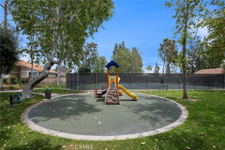 1109 Seville Place, Fullerton, California 92833