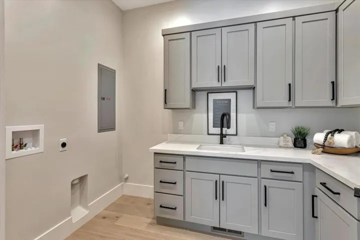 8138 Cinnabar Hills Road, San Jose, California 95120