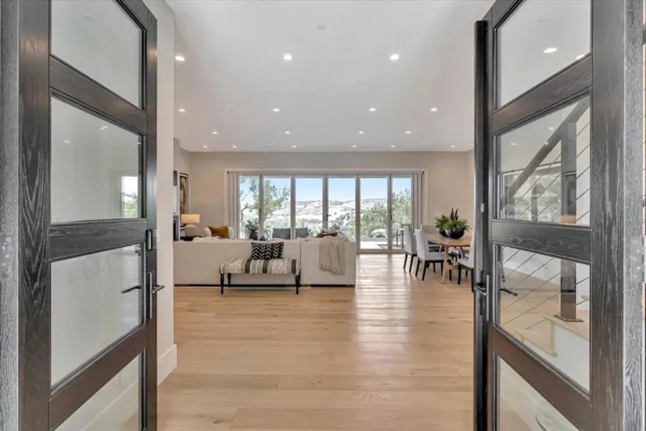 8138 Cinnabar Hills Road, San Jose, California 95120