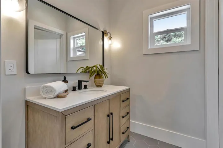 8138 Cinnabar Hills Road, San Jose, California 95120