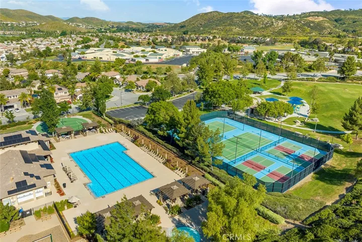 Community Pool & Rec Area