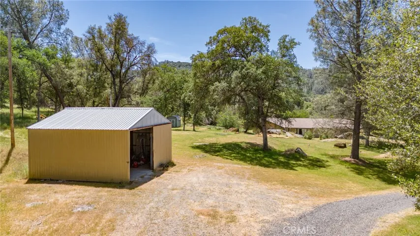 4856 Daffodil Drive, Mariposa, California 95338