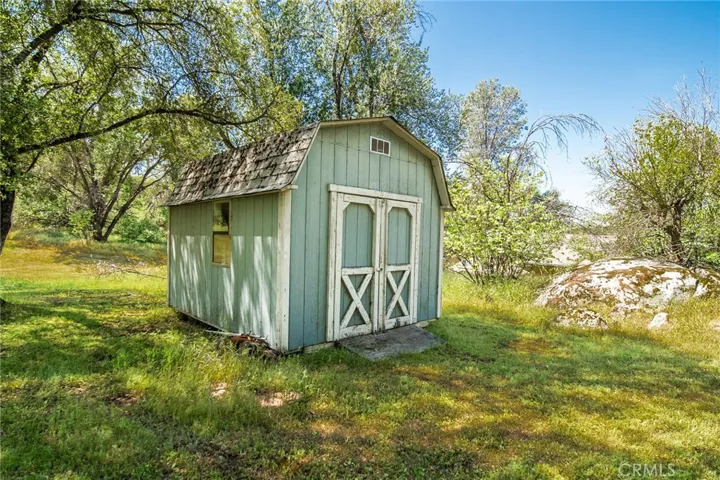 4856 Daffodil Drive, Mariposa, California 95338